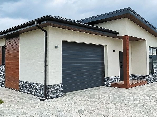 Секционные ворота 2500х2050 мм антрацитовые DoorHan rsd02, www.balashikha.doorhan.ru